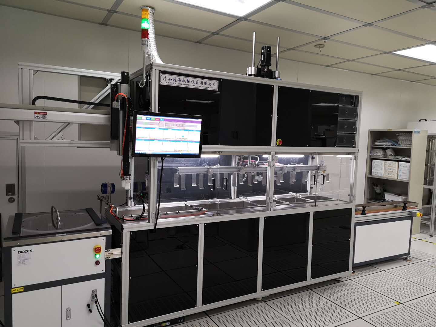 超聲波清洗設(shè)備廠家技術(shù)使用指導(dǎo)，售后無(wú)憂